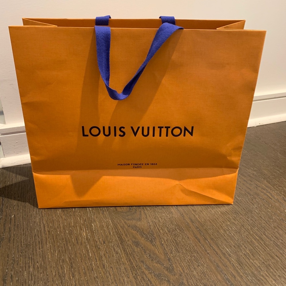 Authentic Louis Vuitton medium paper bag